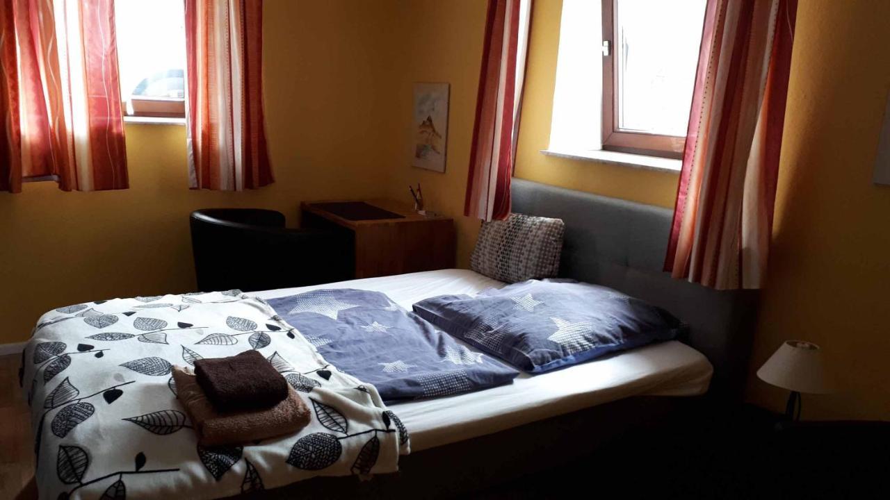Jestel Apartment *